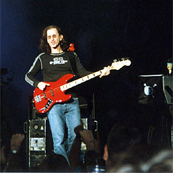 Geddy with parrot on 2112