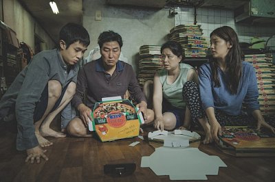 輝国山人の韓国映画 パラサイト 半地下の家族 2019年 ポン・ジュノ監督 